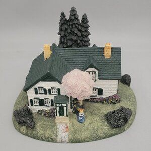 Rare Avonlea Traditions Anne of Green Gables House Collectible Figurine Decor